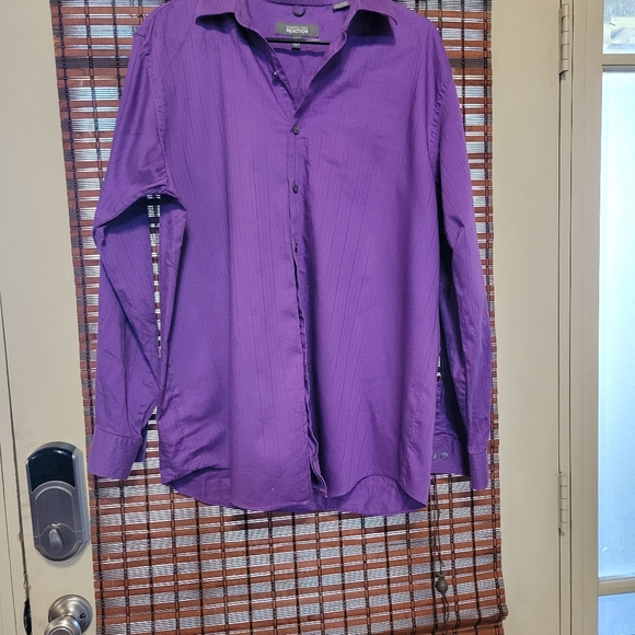 Van Heusen Men's Vibrant Purple Casual Shirt - Picture 2 of 6